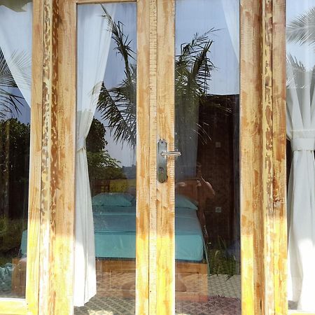The Nyamo Surf & Stay Pulukan Quarto foto
