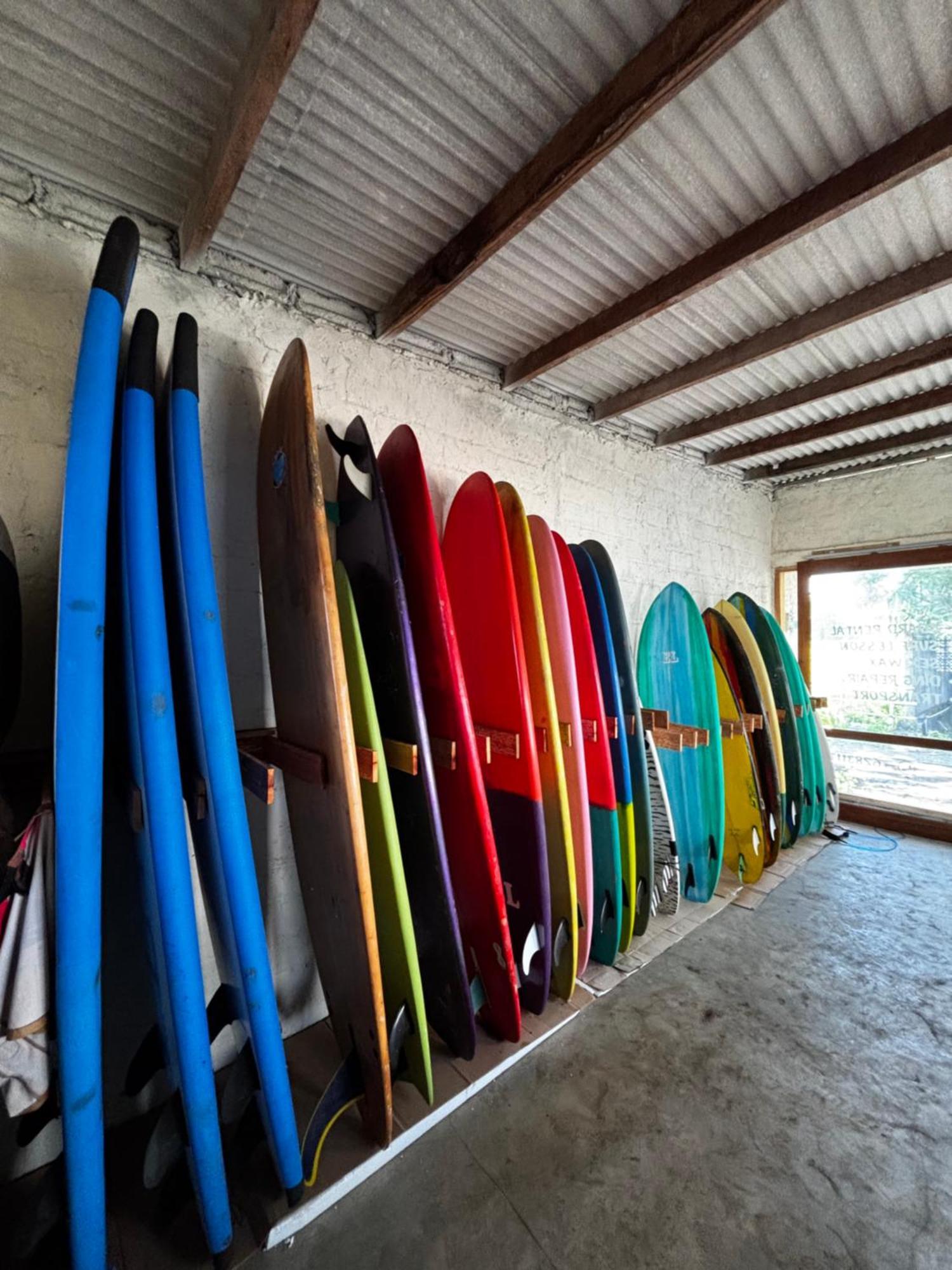 The Nyamo Surf & Stay Pulukan Exterior foto