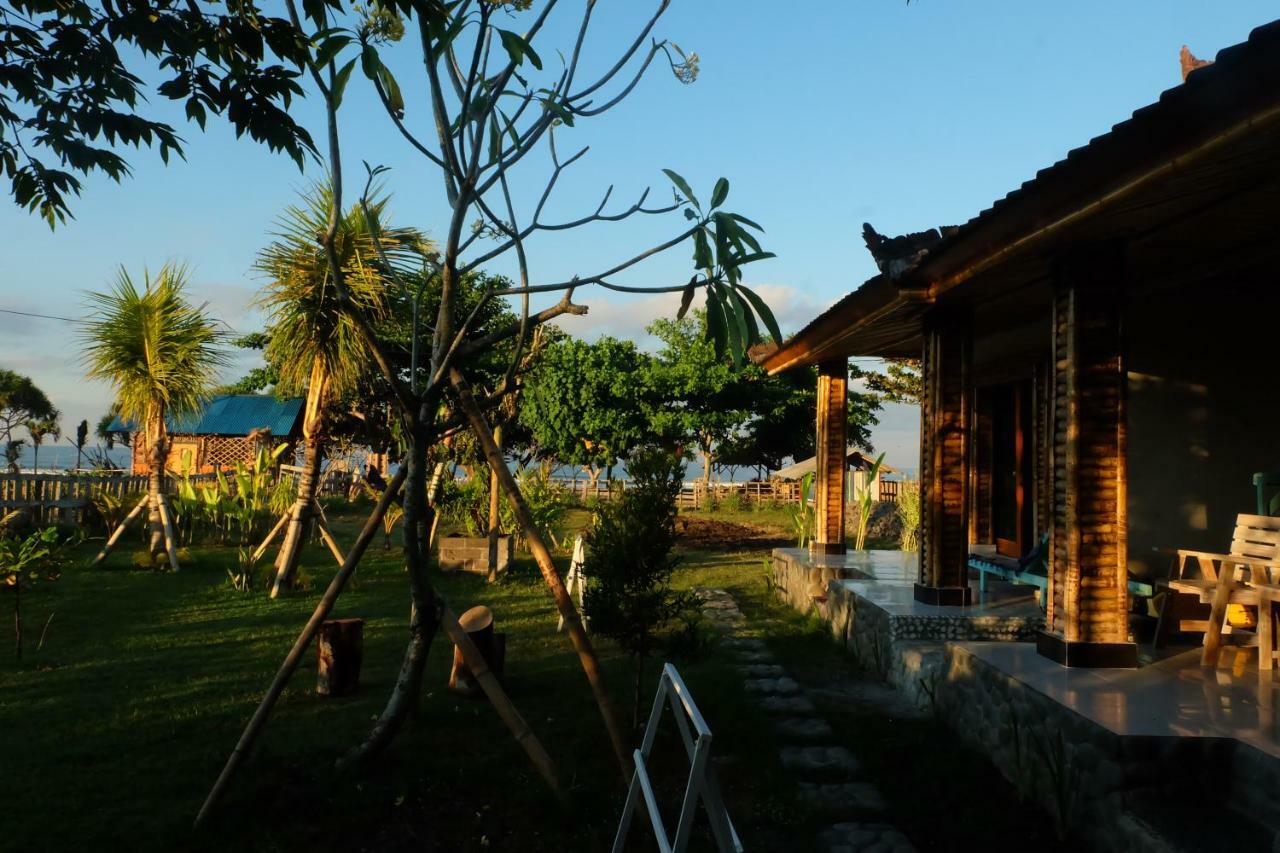 The Nyamo Surf & Stay Pulukan Exterior foto